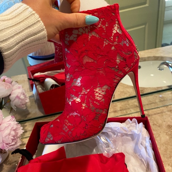 BRAND NEW DOLCE & GABBANA BETH RED LACW TOE ANKE BOOTS - Picture 12 of 16